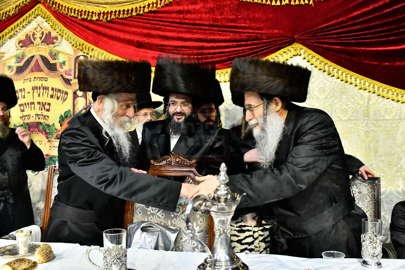 שמחת בית נדבורנה - קאסוב ויז'ניץ - ערלוי - האלמין