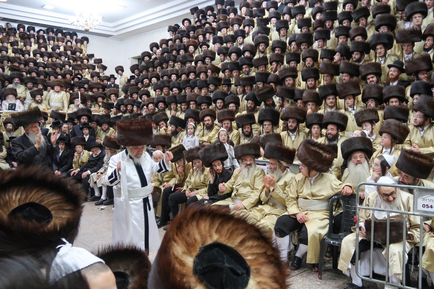 שמחת בית תולדות אהרן - קרעטשניף סיגעט - פרמישלאן