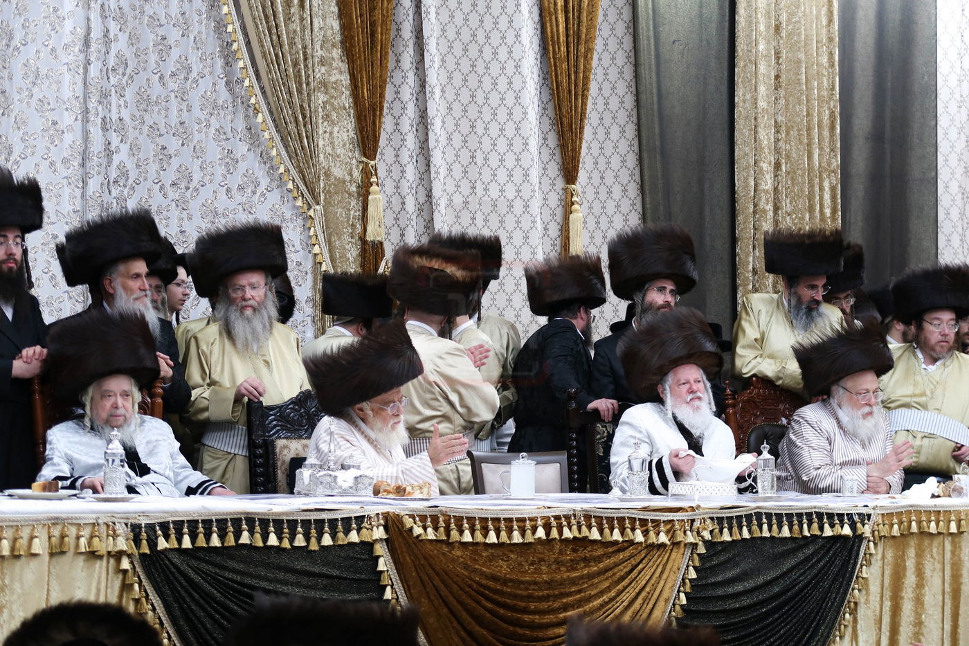 שמחת בית תולדות אהרן - קרעטשניף סיגעט - פרמישלאן