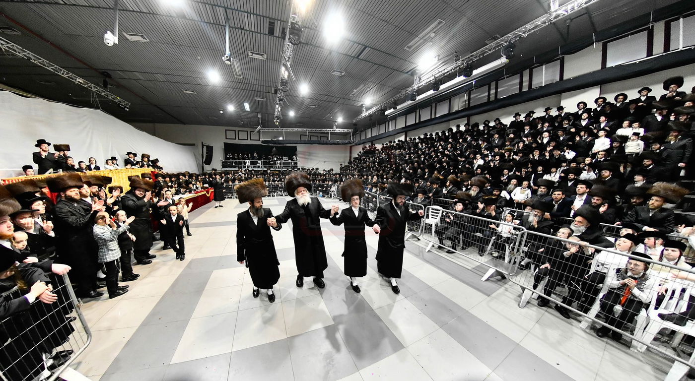 שמחת בית נדבורנה - קאסוב ויז'ניץ - ערלוי - האלמין