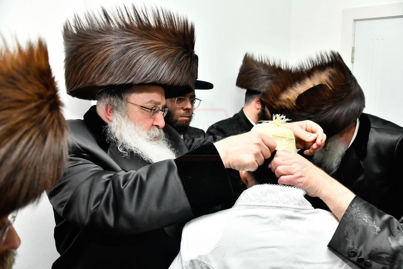 שמחת בית נדבורנה - קאסוב ויז'ניץ - ערלוי - האלמין