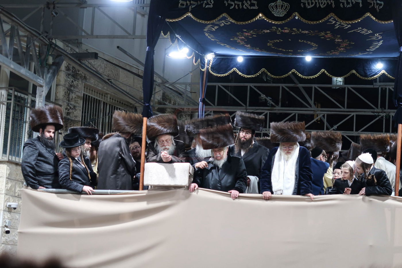 שמחת בית תולדות אהרן - קרעטשניף סיגעט - פרמישלאן