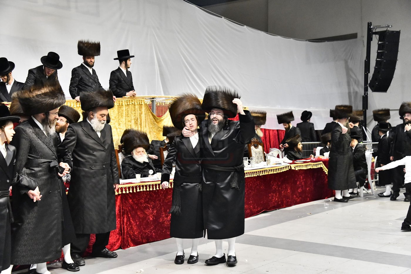 שמחת בית נדבורנה - קאסוב ויז'ניץ - ערלוי - האלמין