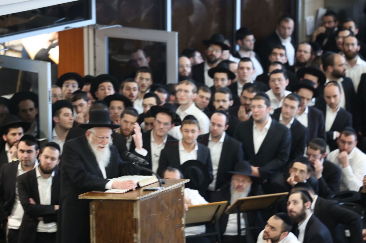 הגר"ע אויערבאך בביקור בארה"ב