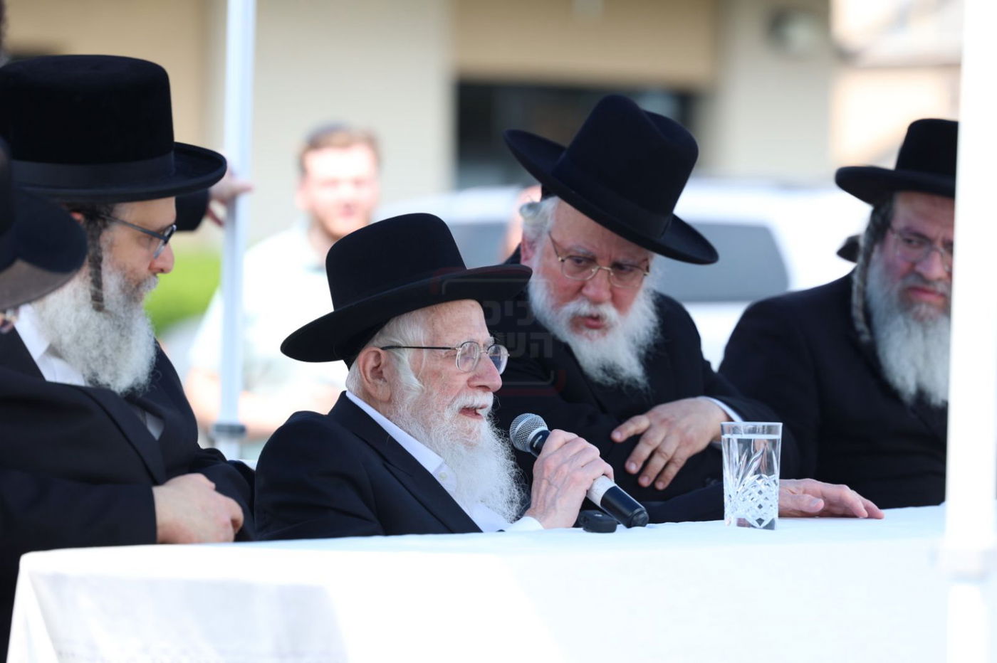 הגר"ע אויערבאך בביקור בארה"ב