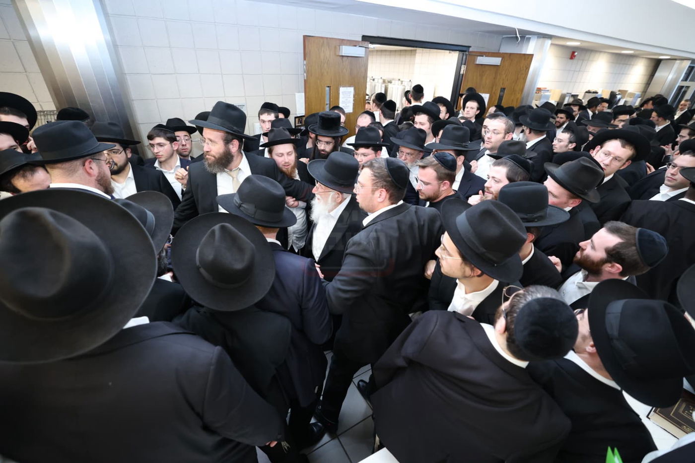 הגר"ע אויערבאך בביקור בארה"ב