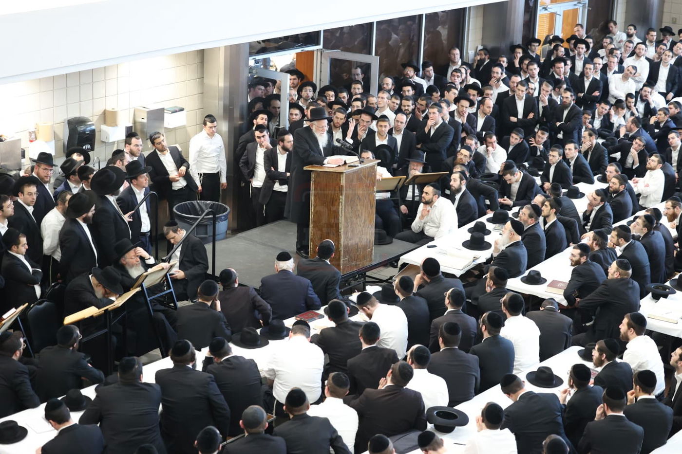 הגר"ע אויערבאך בביקור בארה"ב