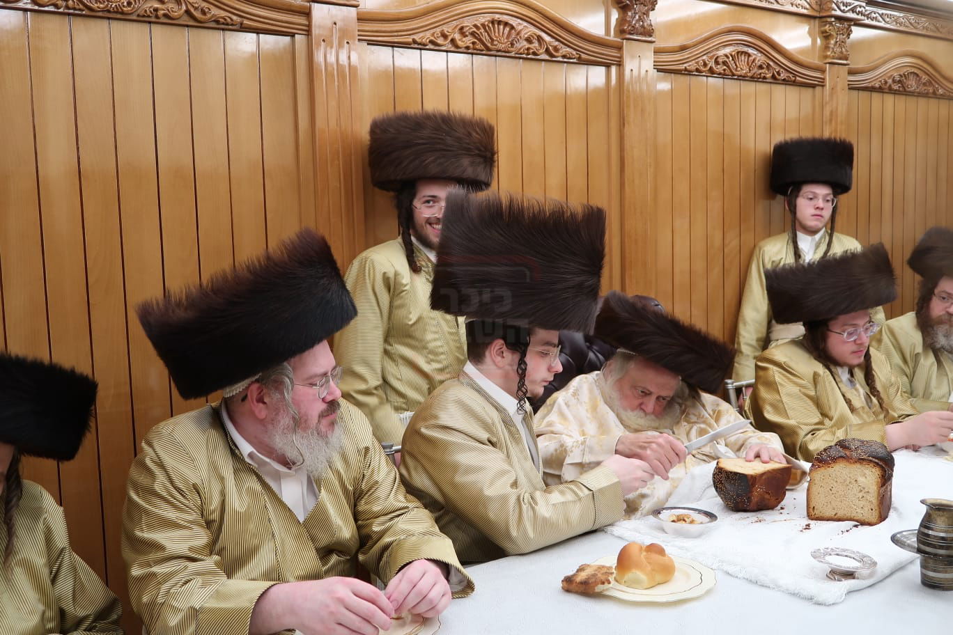 שמחת בית תולדות אברהם יצחק - מלווה מלכה