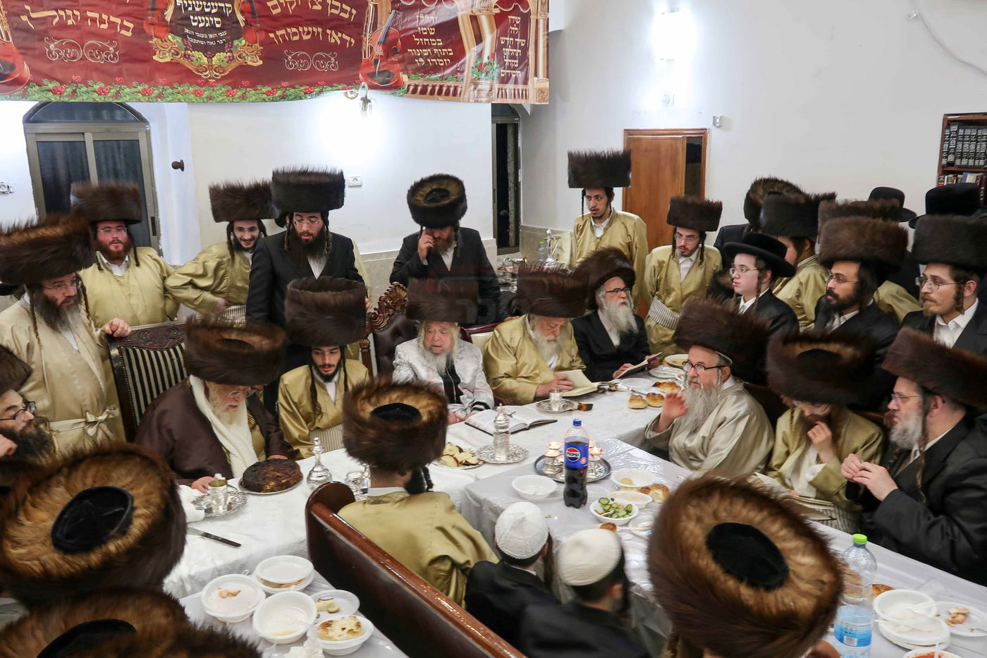 שמחת בית תולדות אהרן - קרעטשניף סיגעט - פרמישלאן