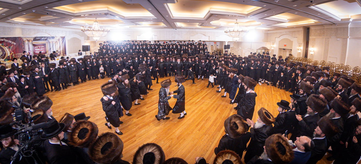 שמחת בית צאנז זוועהיל