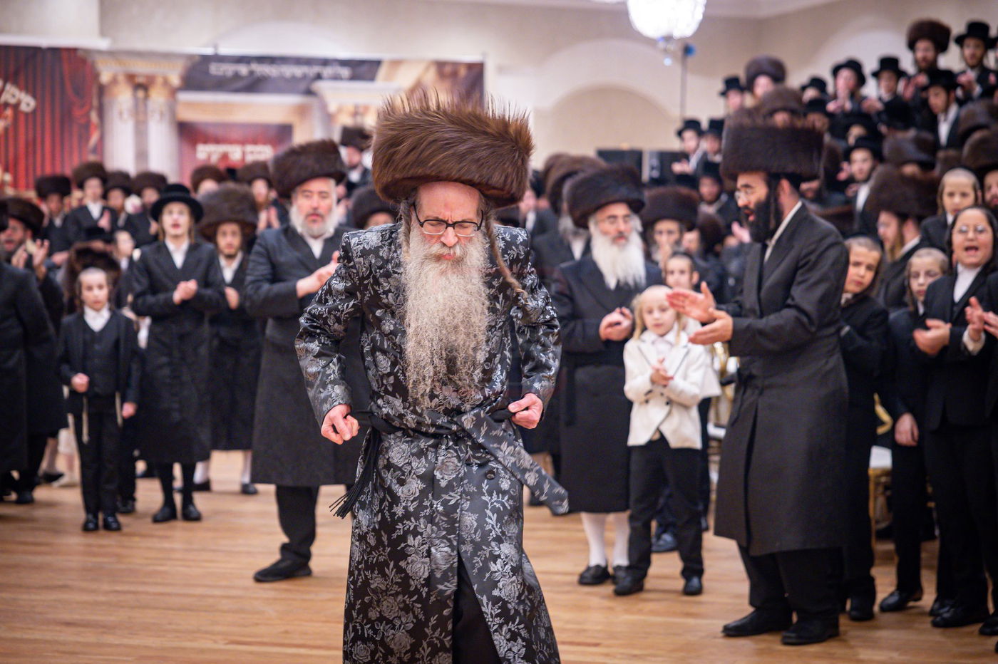 שמחת בית צאנז זוועהיל