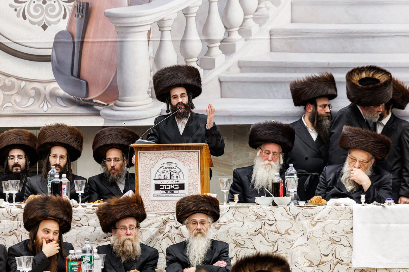 שמחת שבע ברכות לנכדת האדמו"ר מבאבוב