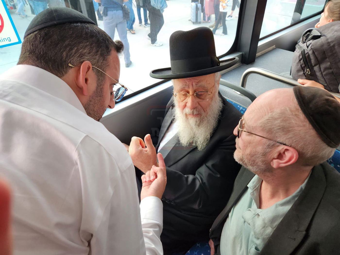 זופניק בכיכר | כל התמונות, הנייעס והחשיפות של המלחמה שאסור לכם לפספס