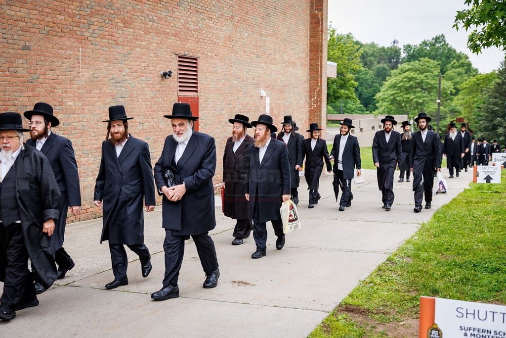 סיום הש"ס בחצה"ק סאטמר