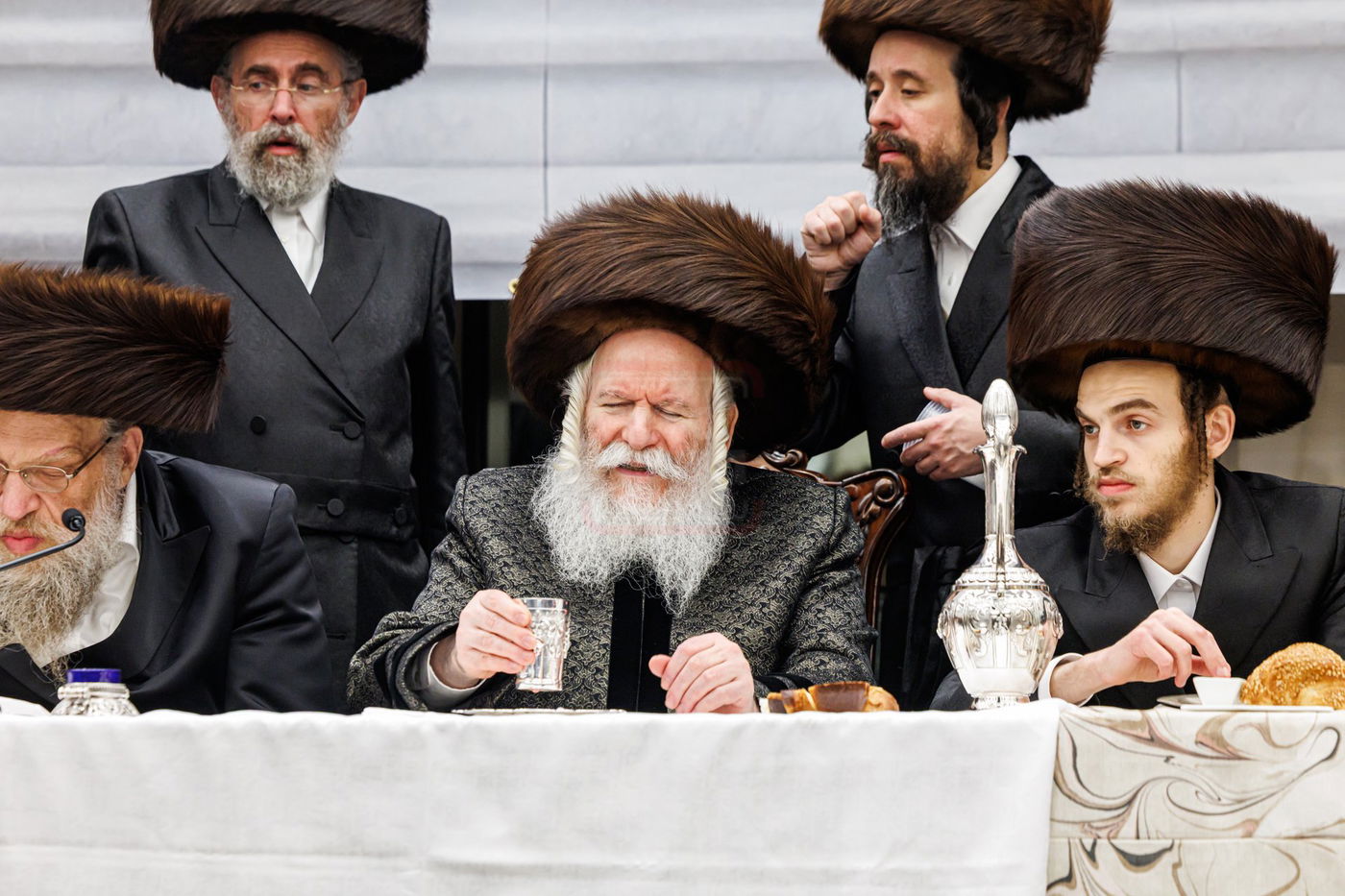 שמחת שבע ברכות לנכדת האדמו"ר מבאבוב