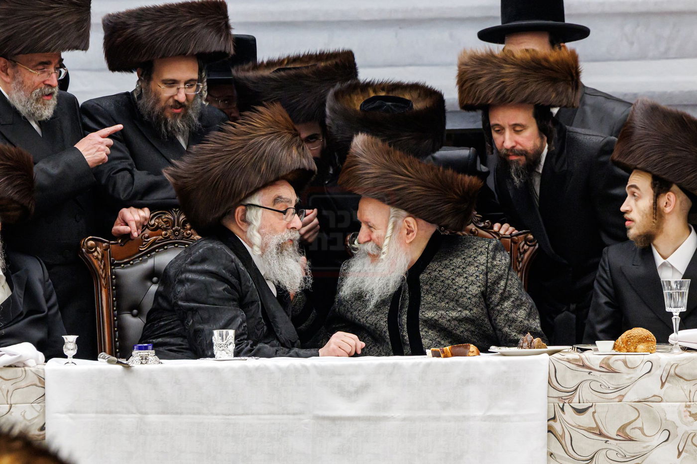 האדמו"ר מויז'ניץ מונסי בשמחת בית באבוב