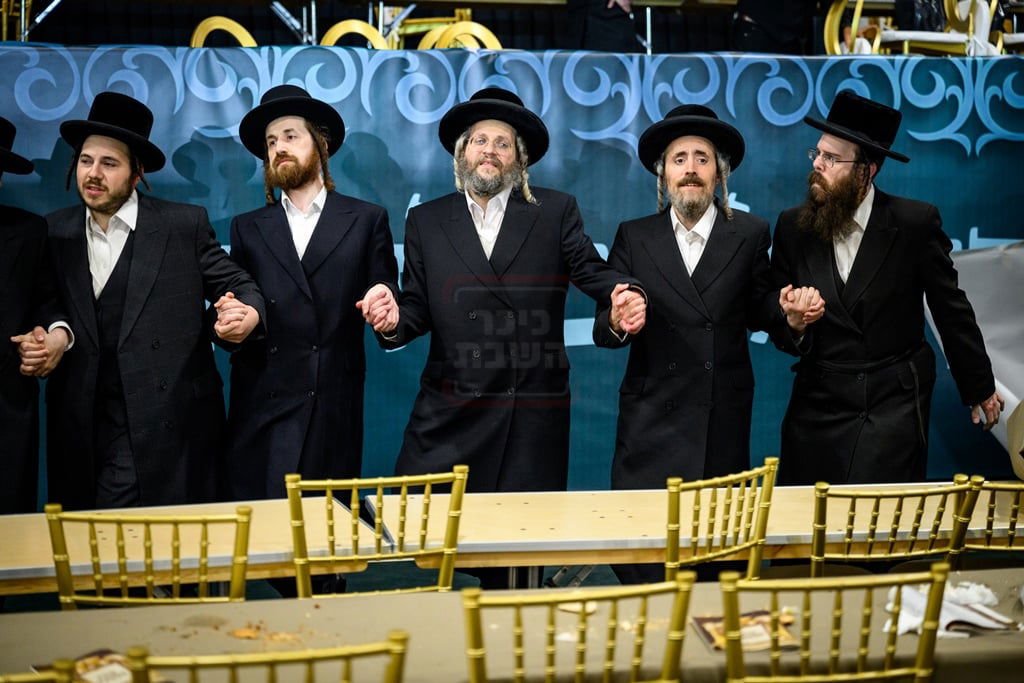 סיום הש"ס בחצה"ק סאטמר