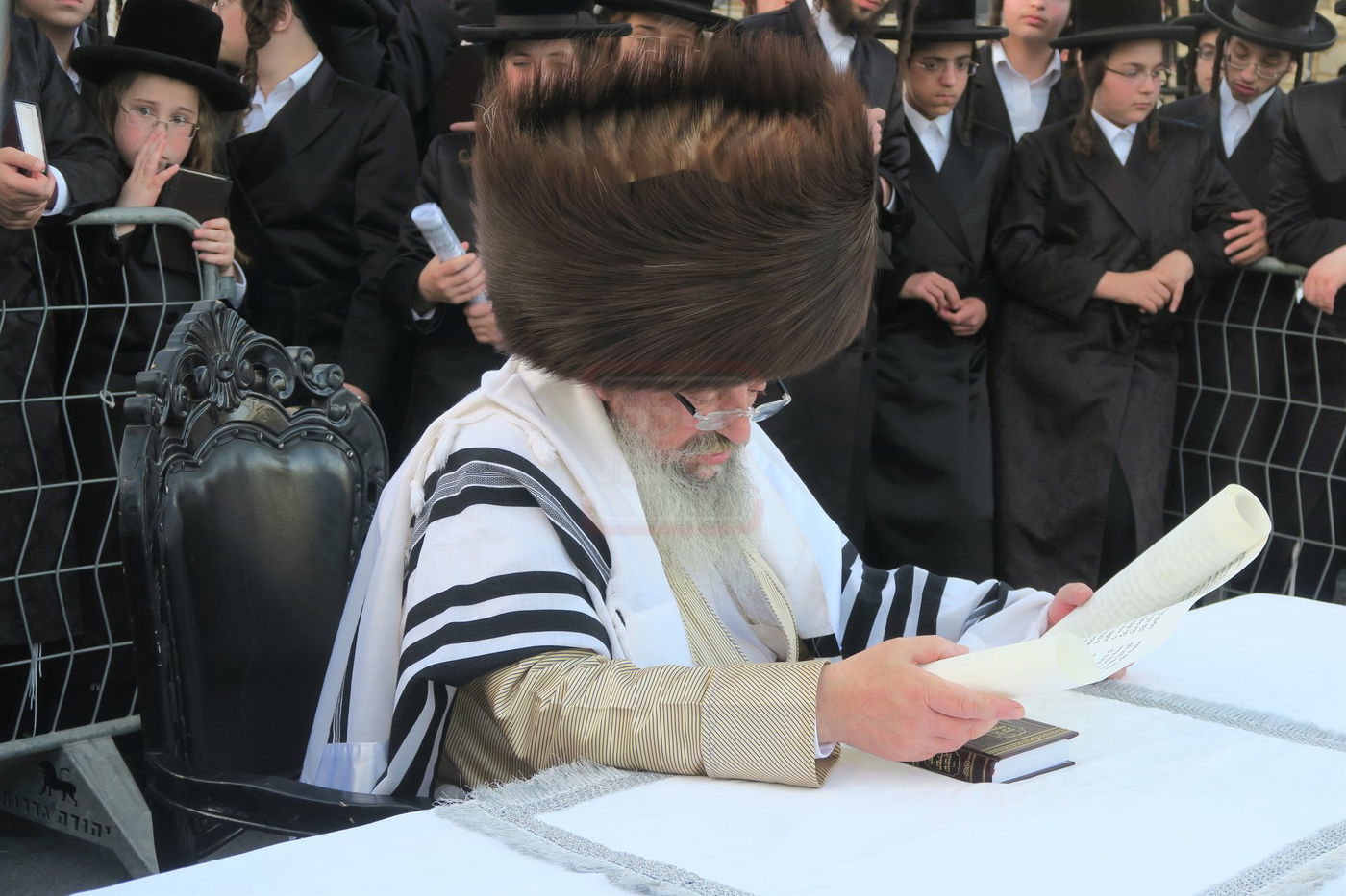 האדמו"ר מלעלוב שבת בהעלותך במירון