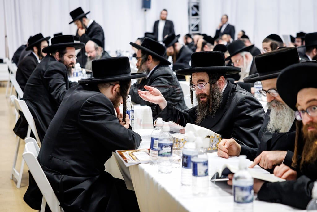 סיום הש"ס בחצה"ק סאטמר