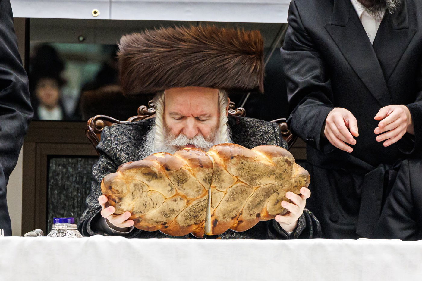 שמחת שבע ברכות לנכדת האדמו"ר מבאבוב