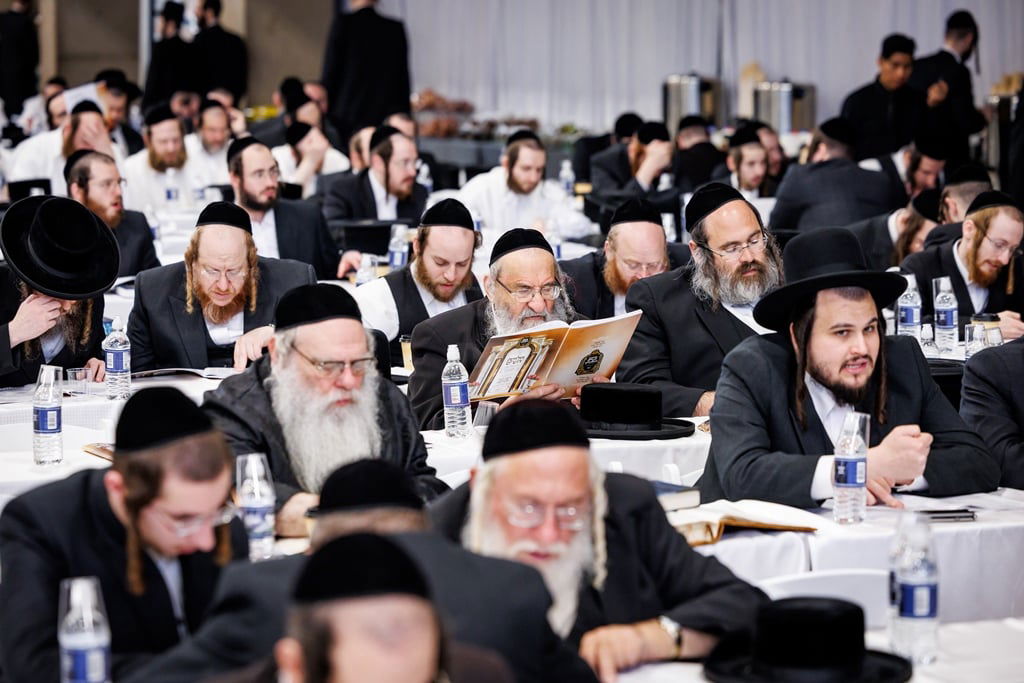 סיום הש"ס בחצה"ק סאטמר