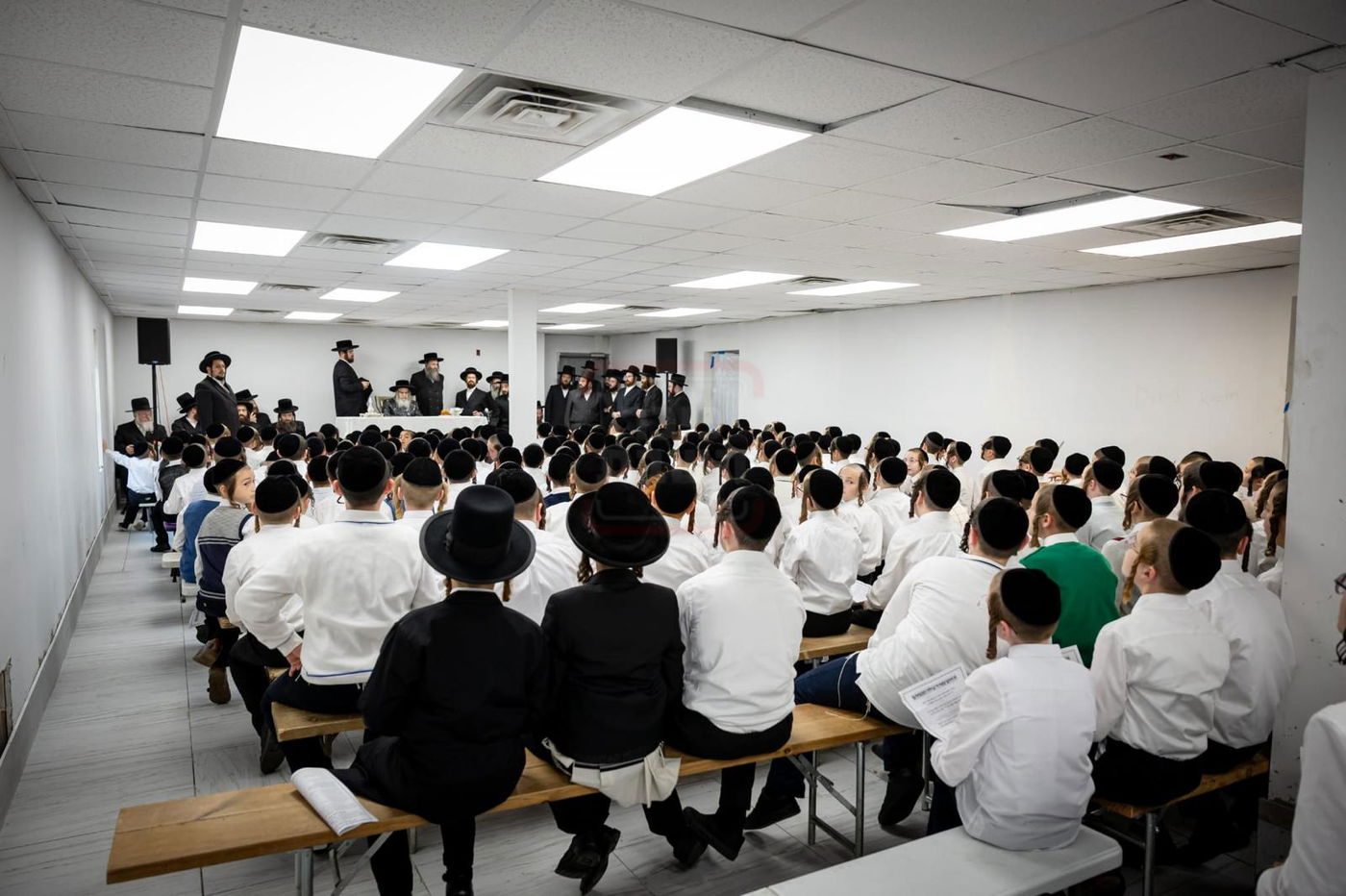 חומש סעודה בתלמוד תורה סאטמר בלייקווד