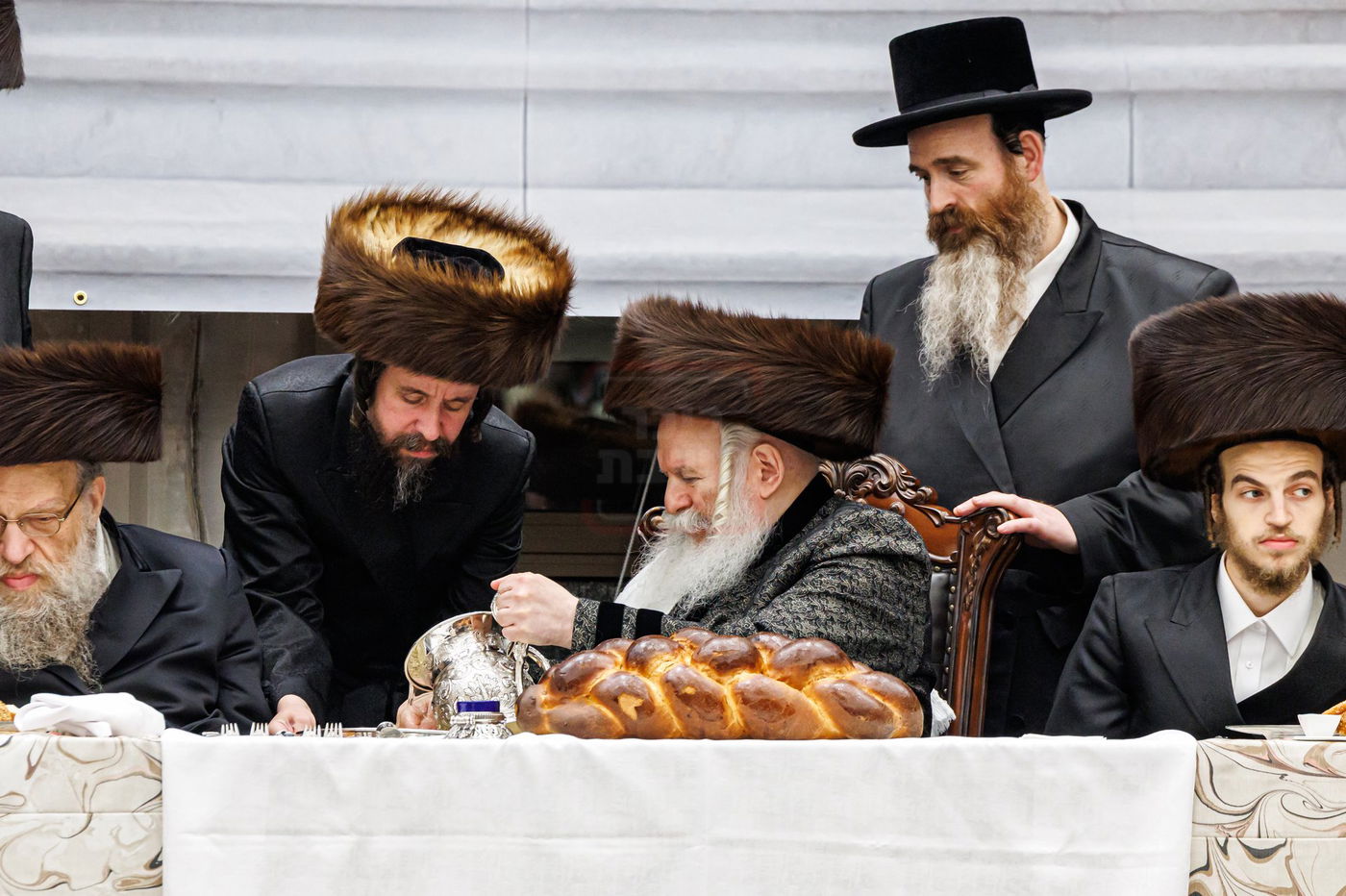 שמחת שבע ברכות לנכדת האדמו"ר מבאבוב