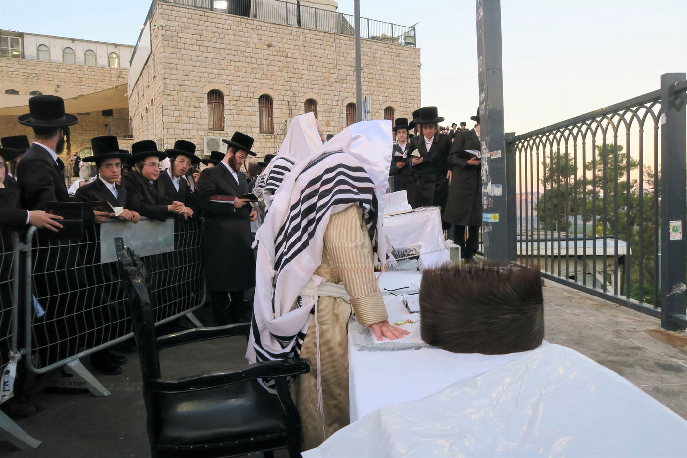 האדמו"ר מלעלוב שבת בהעלותך במירון