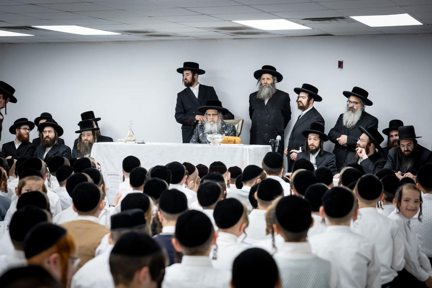 חומש סעודה בתלמוד תורה סאטמר בלייקווד