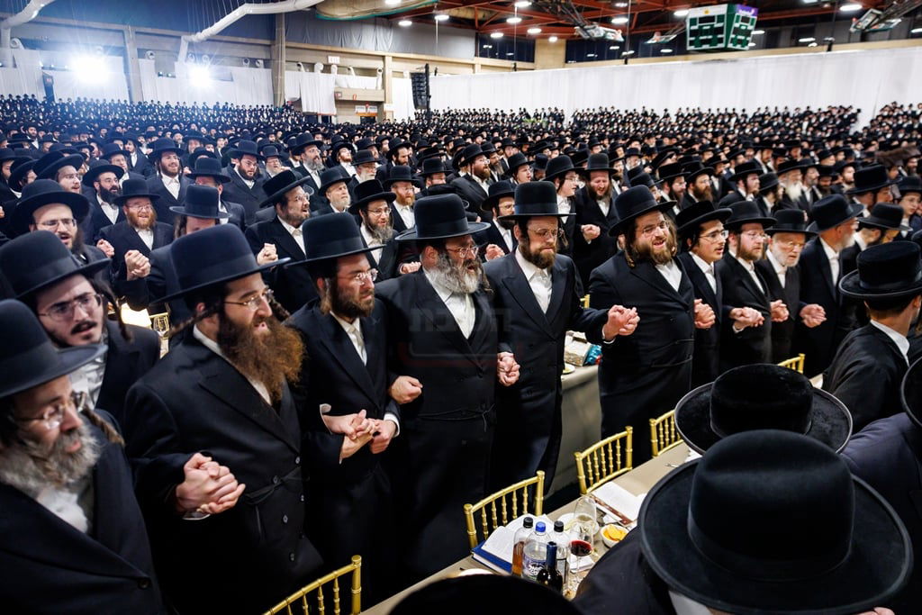 סיום הש"ס בחצה"ק סאטמר