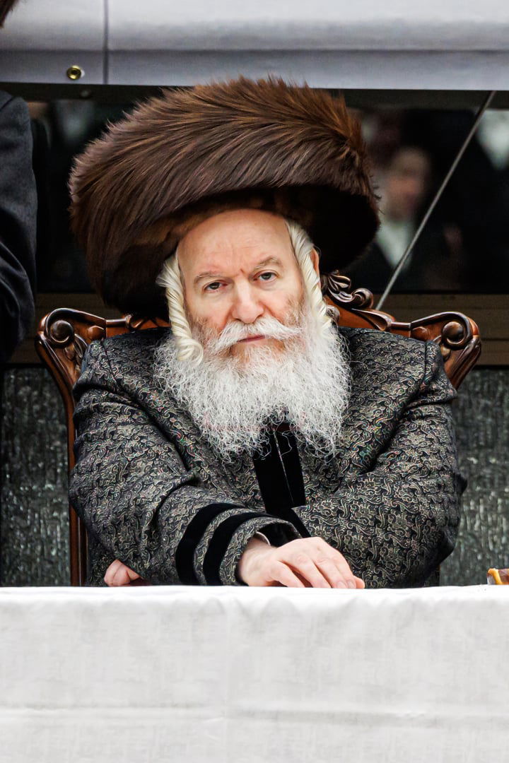 שמחת שבע ברכות לנכדת האדמו"ר מבאבוב