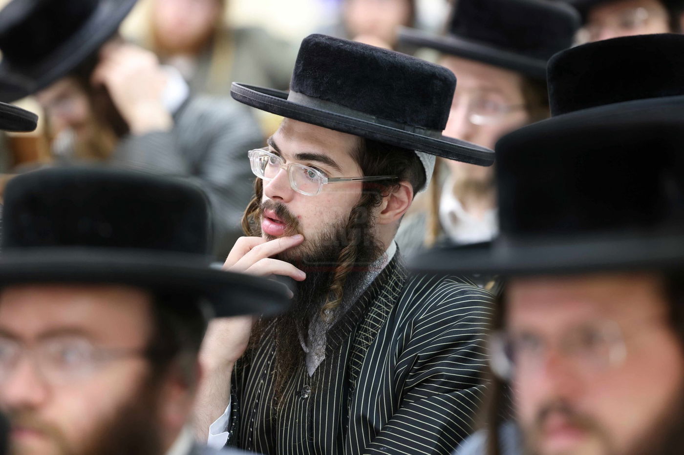 מעמד "הרבצת תורה" בתולדות אהרן 