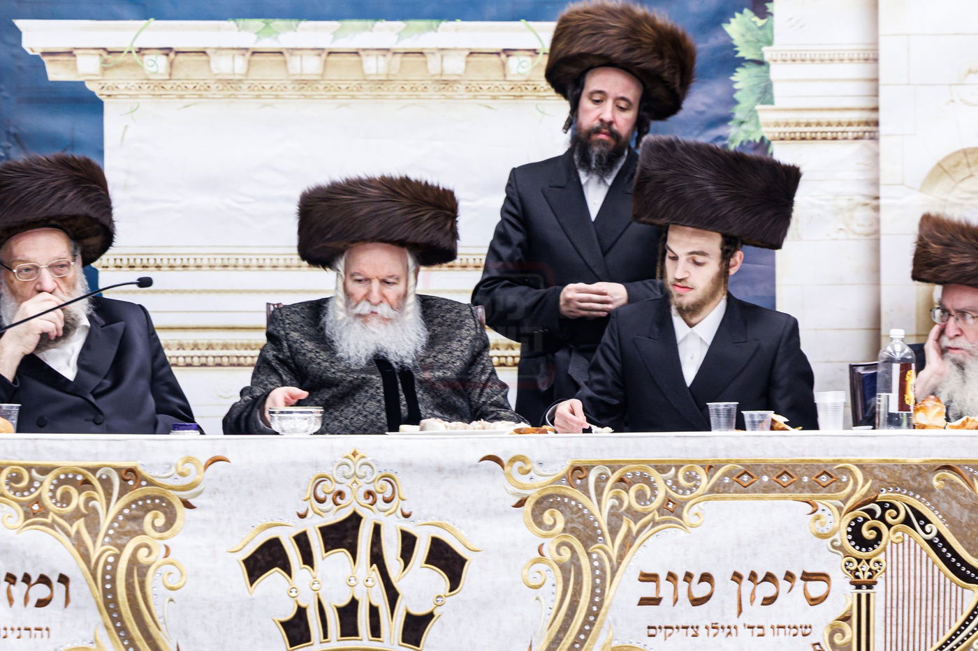 שמחת שבע ברכות לנכדת האדמו"ר מבאבוב