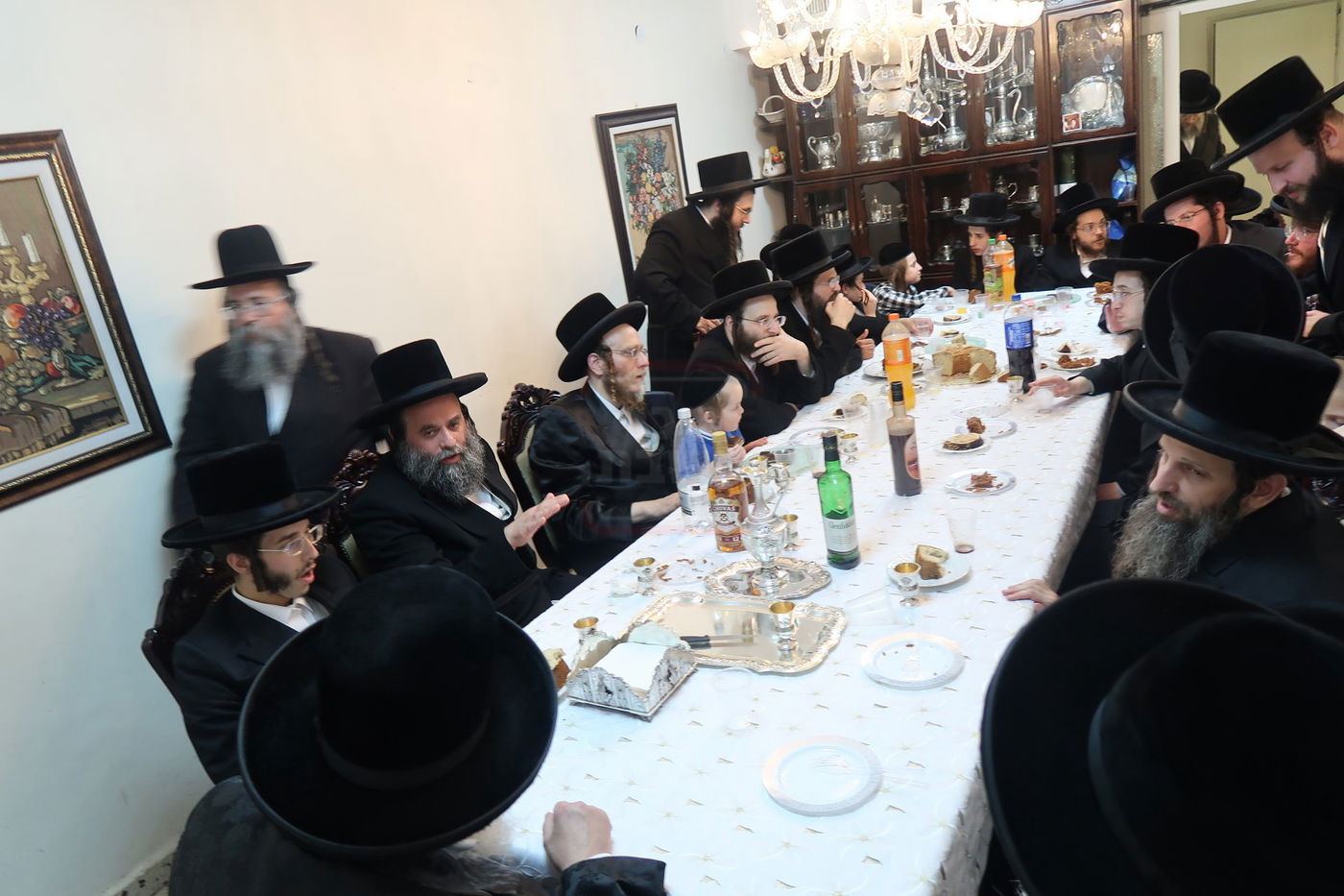 שמחת בית נדבורנה - מאקאווא - קאסוב ויז'ניץ - קומרנא 