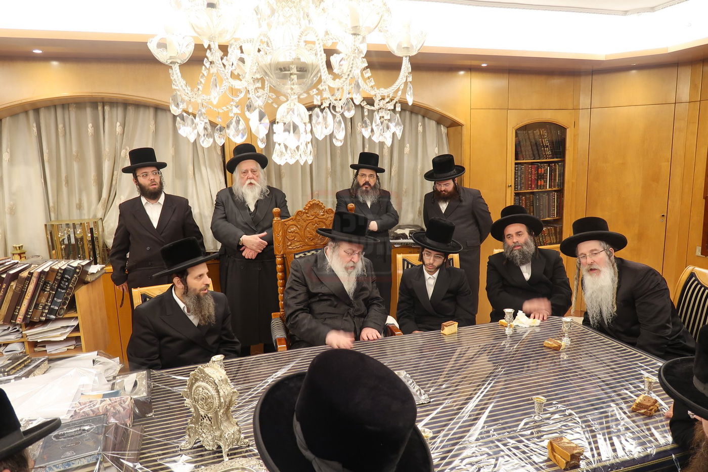 שמחת בית נדבורנה - מאקאווא - קאסוב ויז'ניץ - קומרנא 