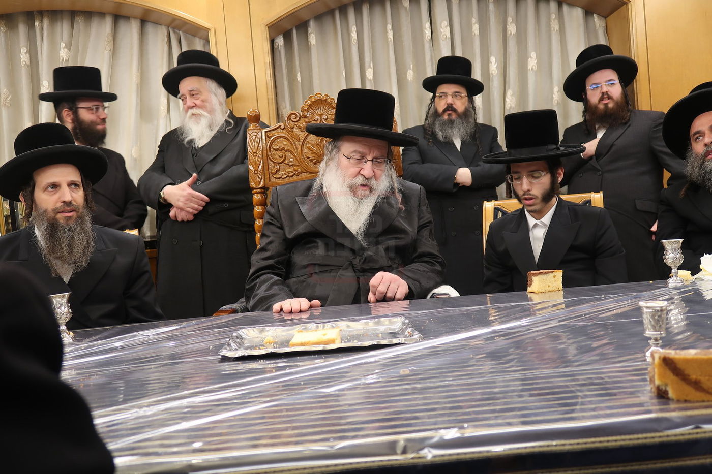 שמחת בית נדבורנה - מאקאווא - קאסוב ויז'ניץ - קומרנא 