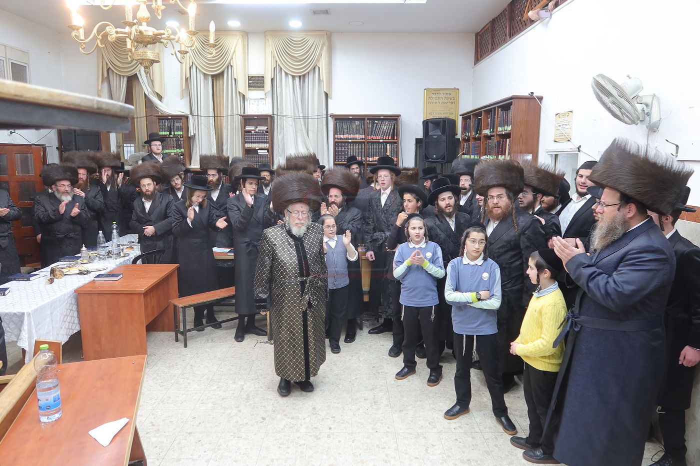 שבע ברכות בחצרות סטראפקוב -קרעטשניף י-ם -הארנסטייפאל -זלאטשוב