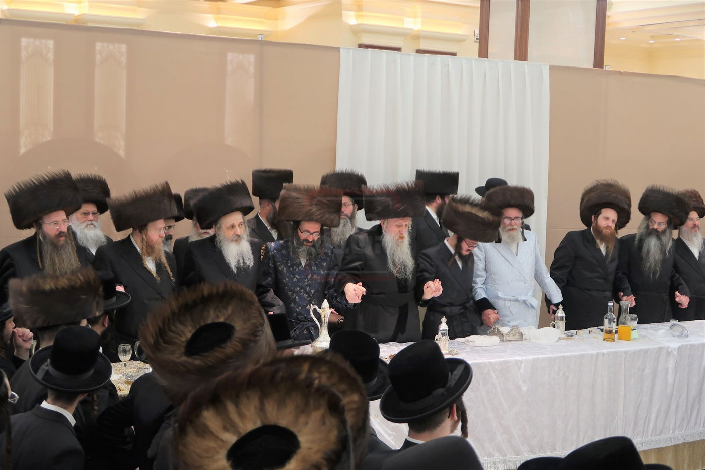 שמחת בית טשארנאביל - ראדושיץ -ראזלא