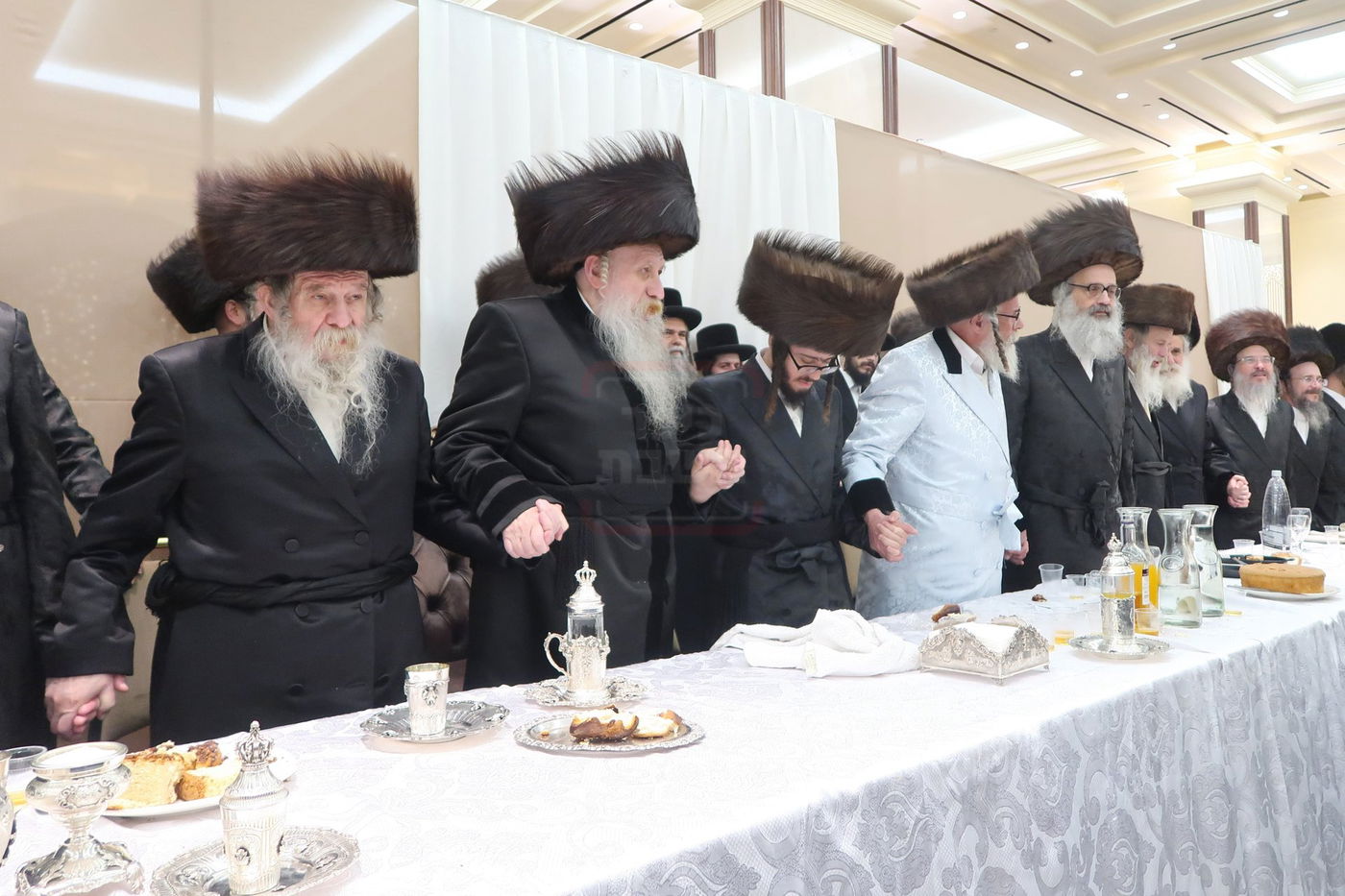 שמחת בית טשארנאביל - ראדושיץ -ראזלא