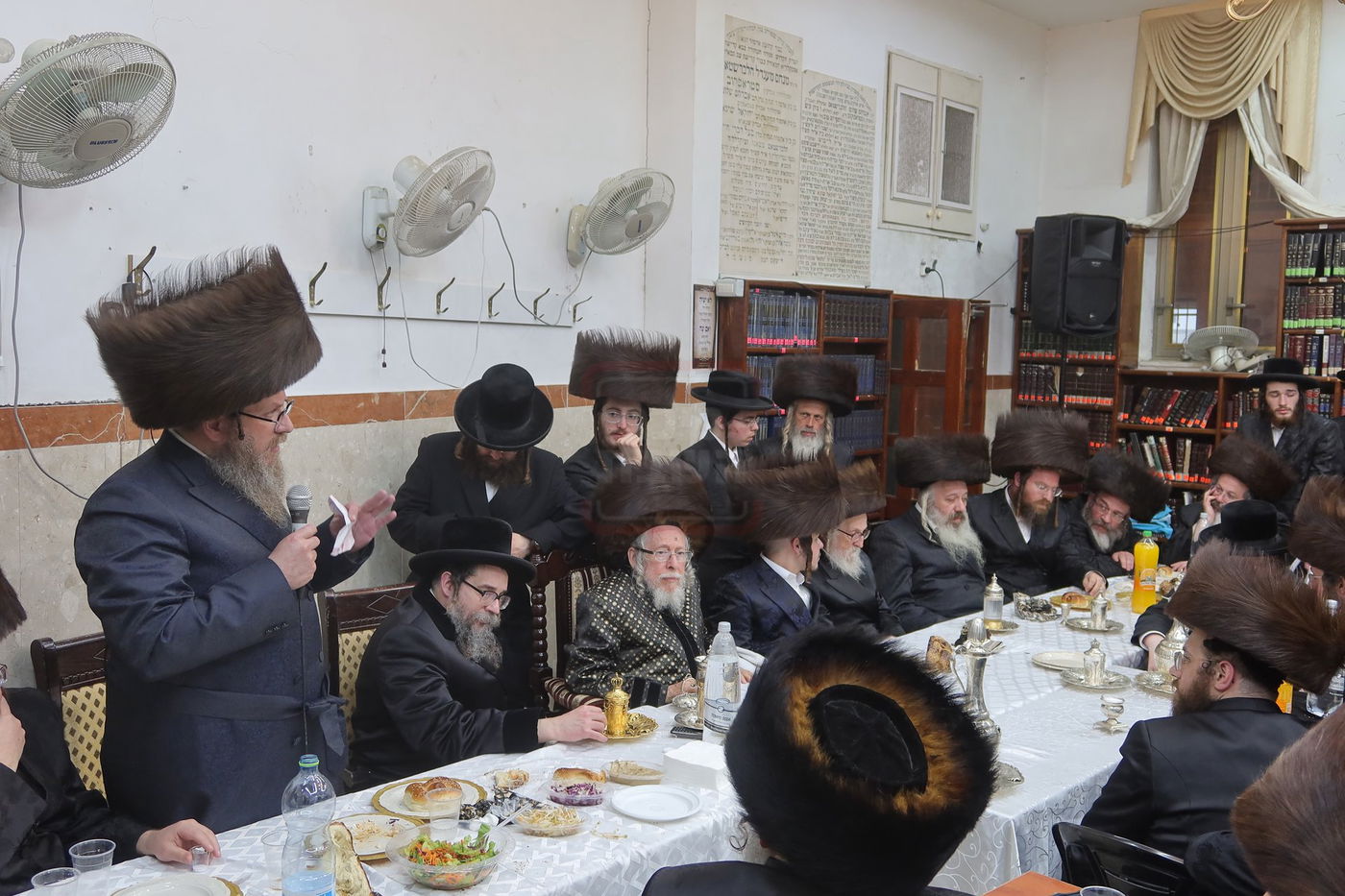 שבע ברכות בחצרות סטראפקוב -קרעטשניף י-ם -הארנסטייפאל -זלאטשוב