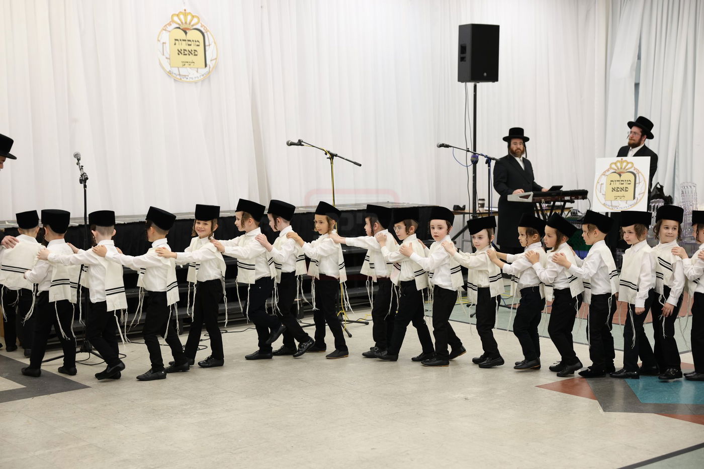 מסיבת חומש בת"ת פאפא בלינדן