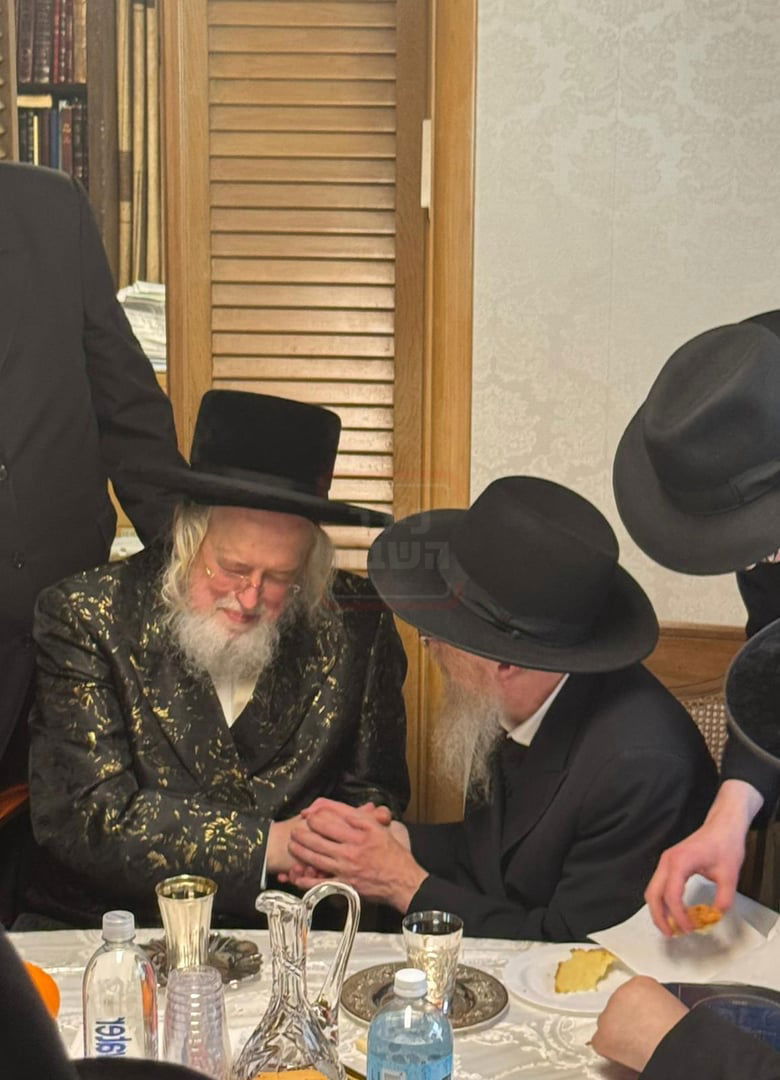 האדמו"ר ממונקאטש בישיבת טלז