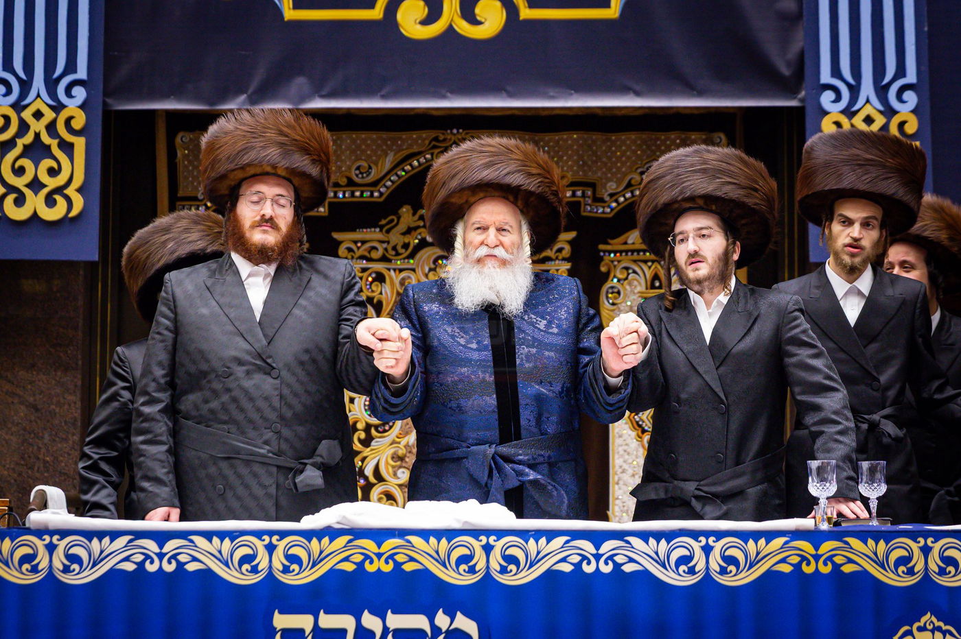 שמחת שבע ברכות לנכדת האדמו"ר מבאבוב