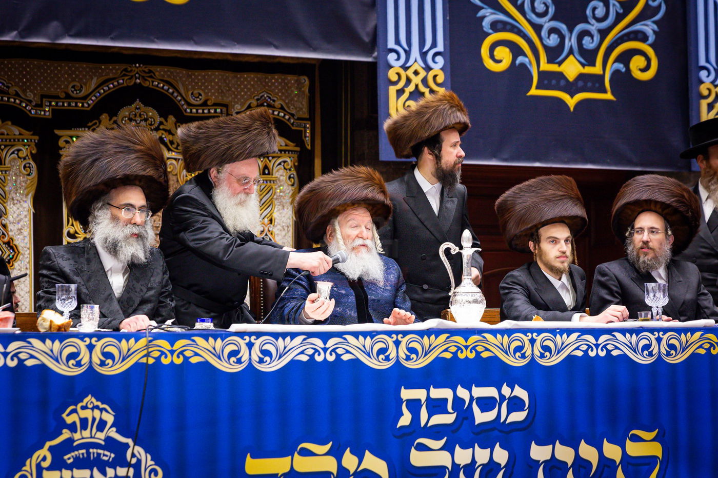 שמחת שבע ברכות לנכדת האדמו"ר מבאבוב