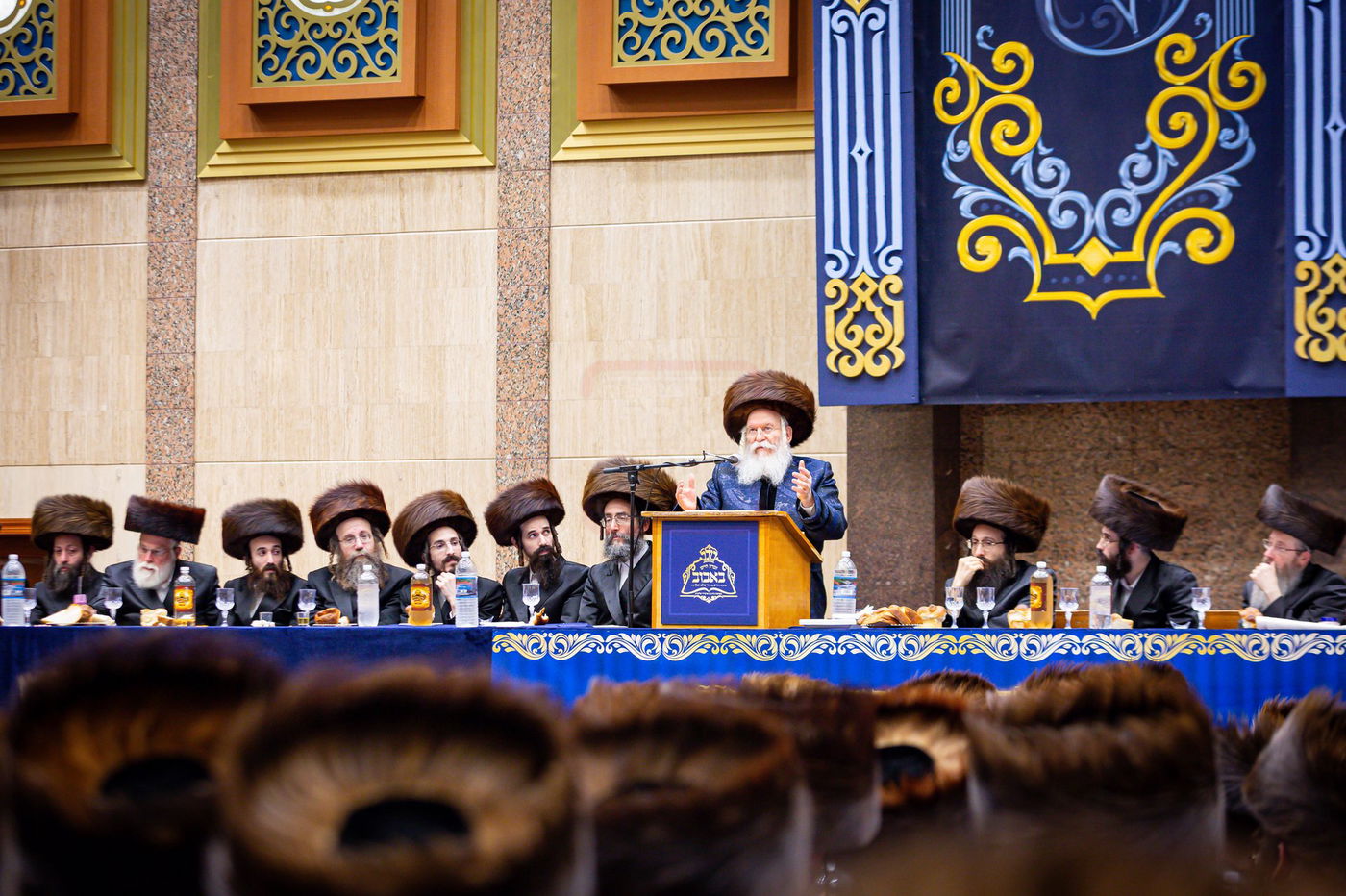 שמחת שבע ברכות לנכדת האדמו"ר מבאבוב