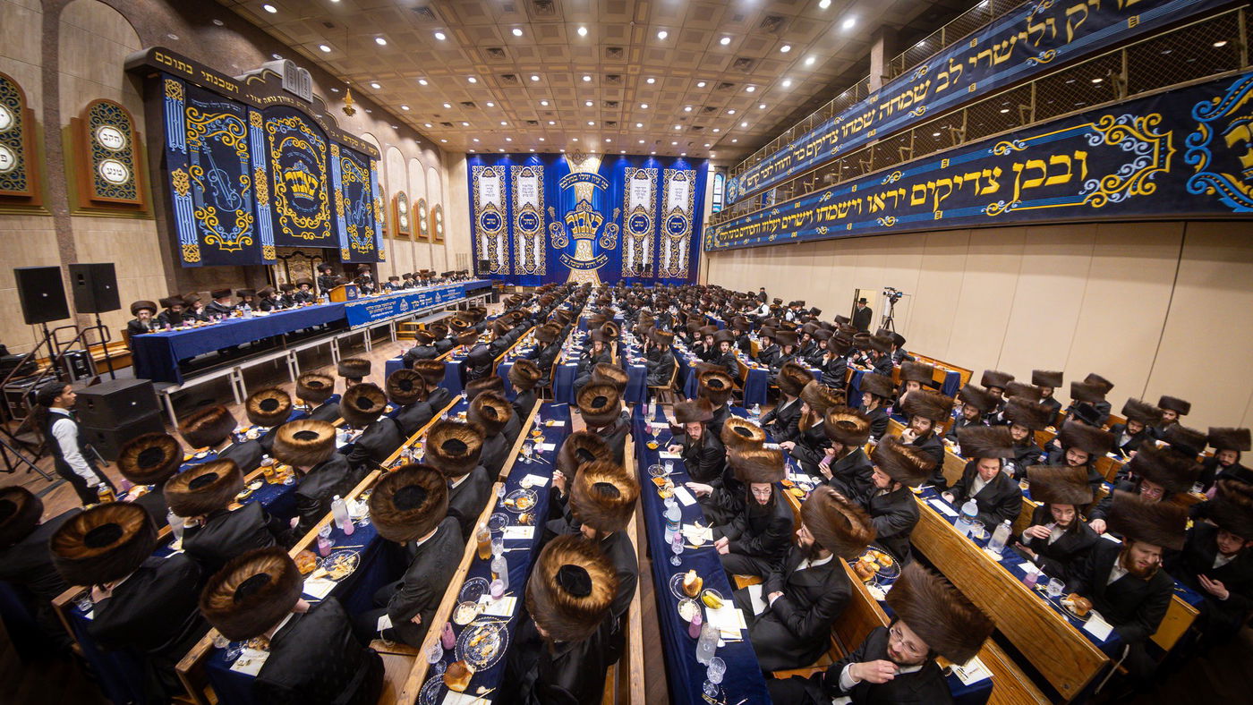 שמחת שבע ברכות לנכדת האדמו"ר מבאבוב