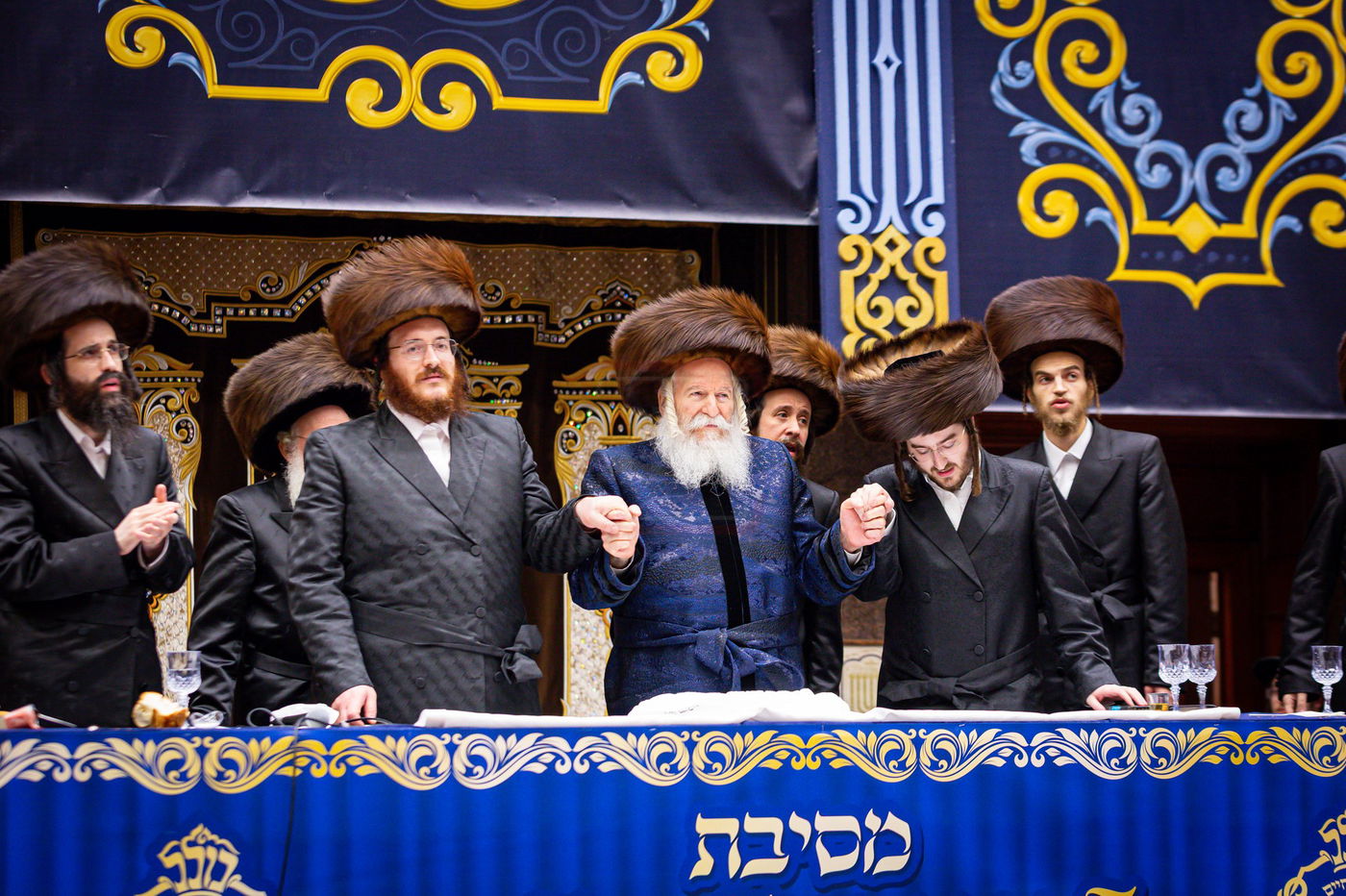 שמחת שבע ברכות לנכדת האדמו"ר מבאבוב