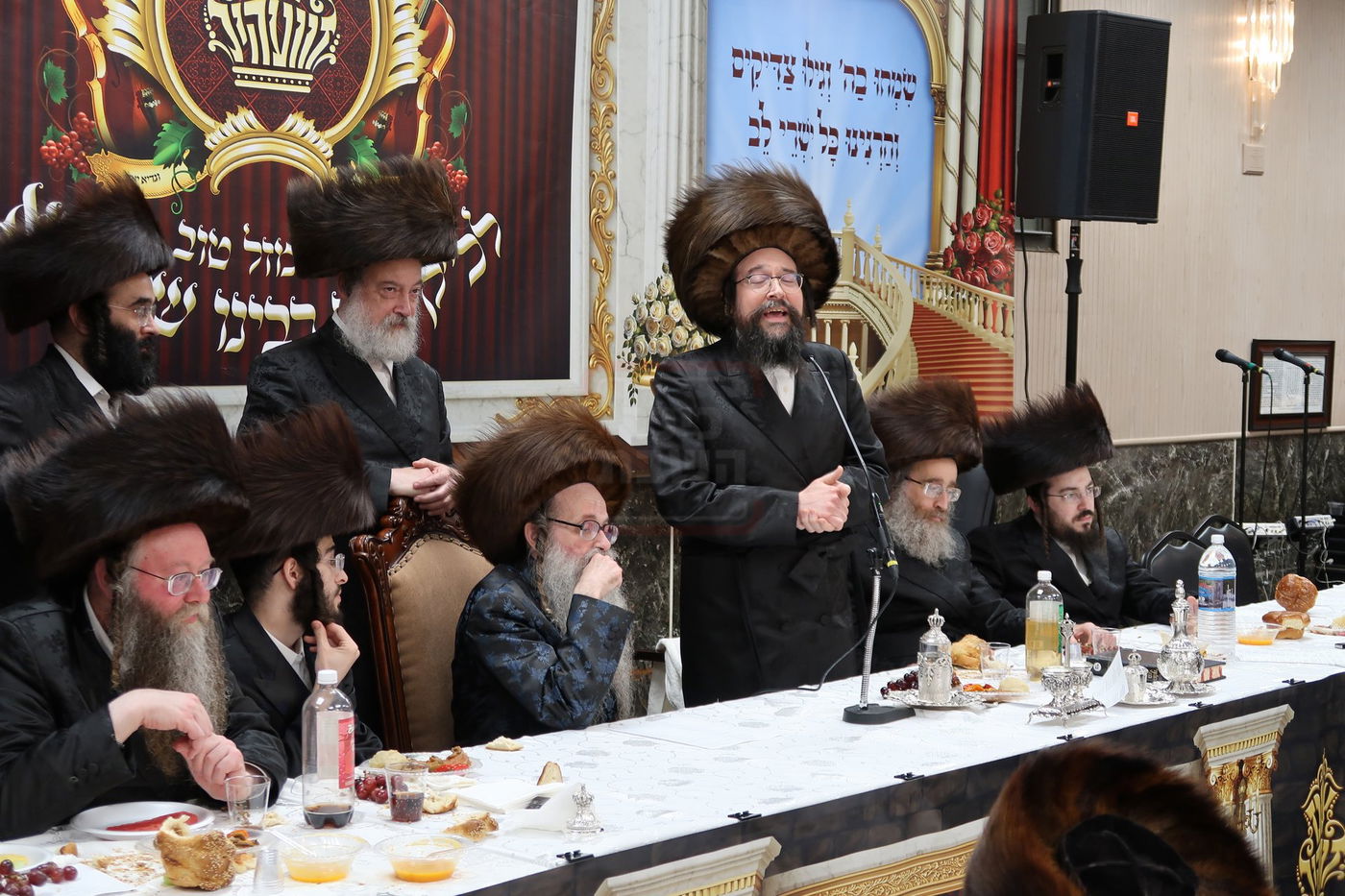 שבע ברכות בצאנז זוועהיל ע"י הנהלת הקהילה