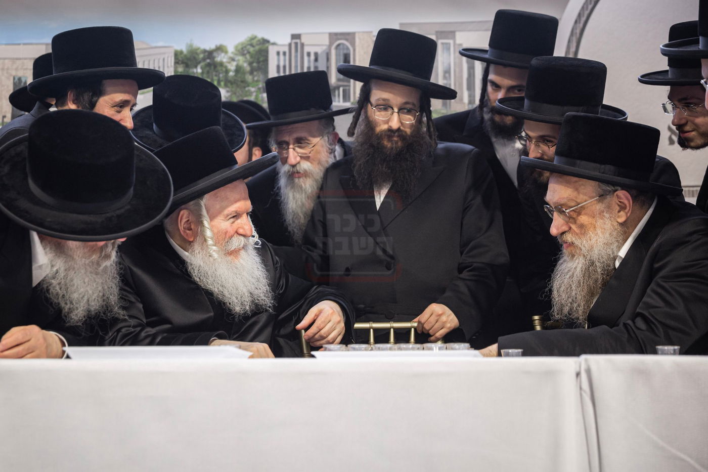 הנחת אבן הפינה לישיבה כרם שלמה ד'באבוב