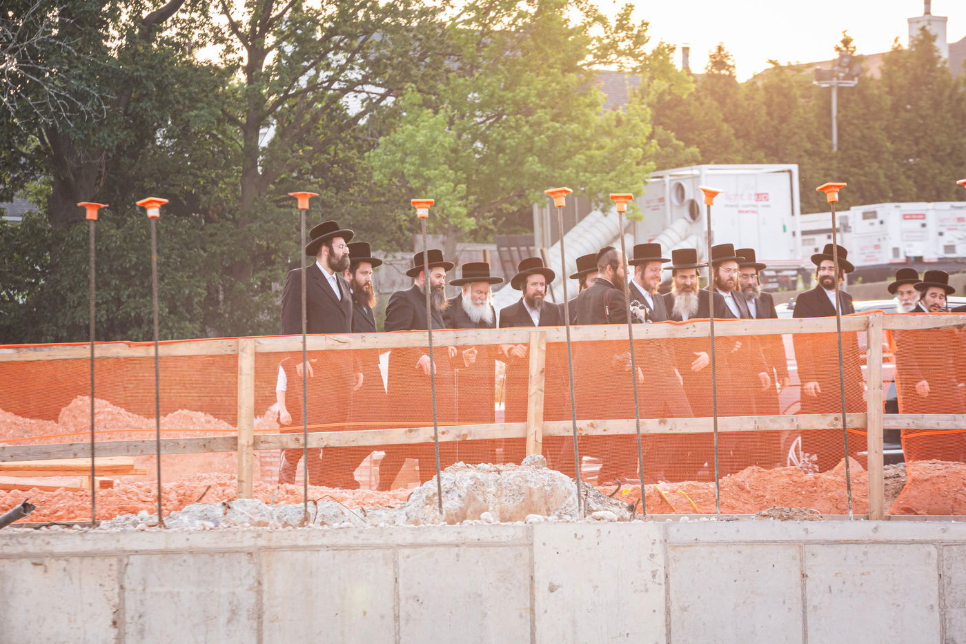 הנחת אבן הפינה לישיבה כרם שלמה ד'באבוב